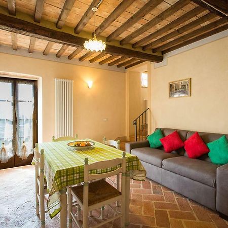 Villa Borgo Pie' di Gamboi Chianni Esterno foto