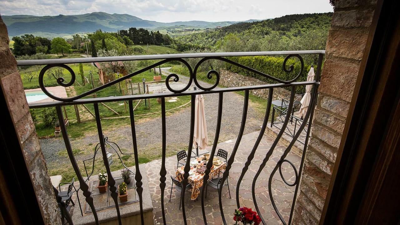 Villa Borgo Pie' di Gamboi Chianni Esterno foto