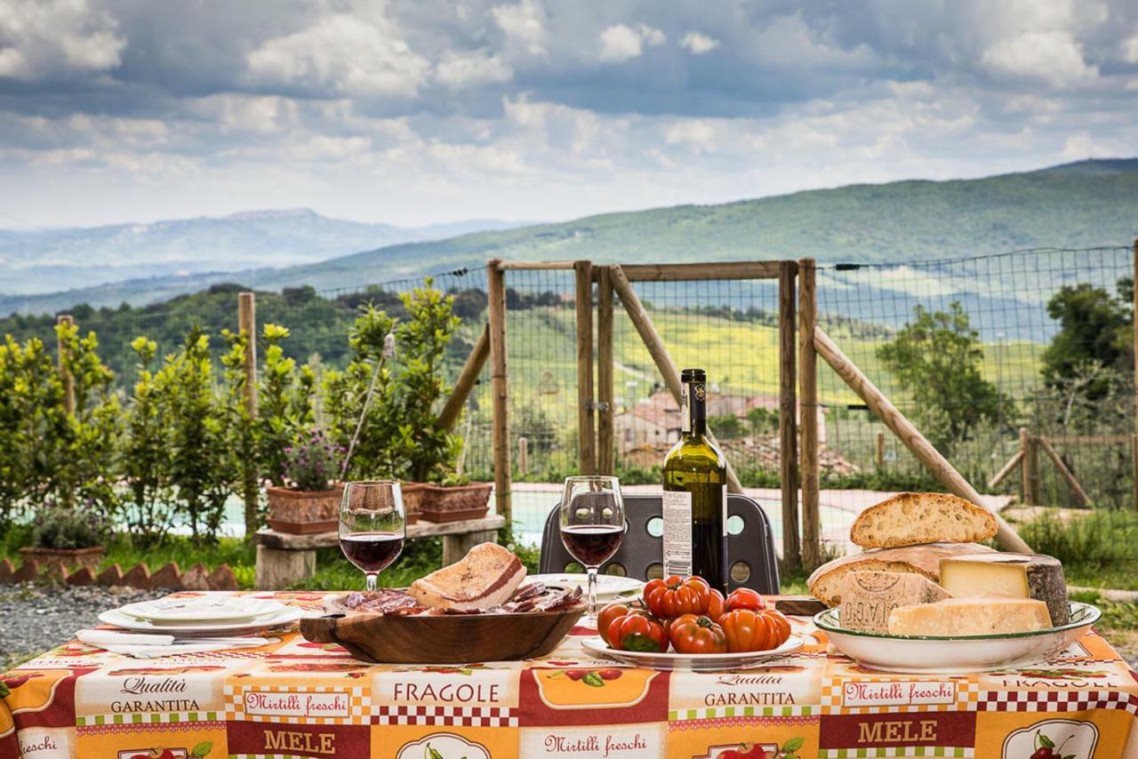 Villa Borgo Pie' di Gamboi Chianni Esterno foto