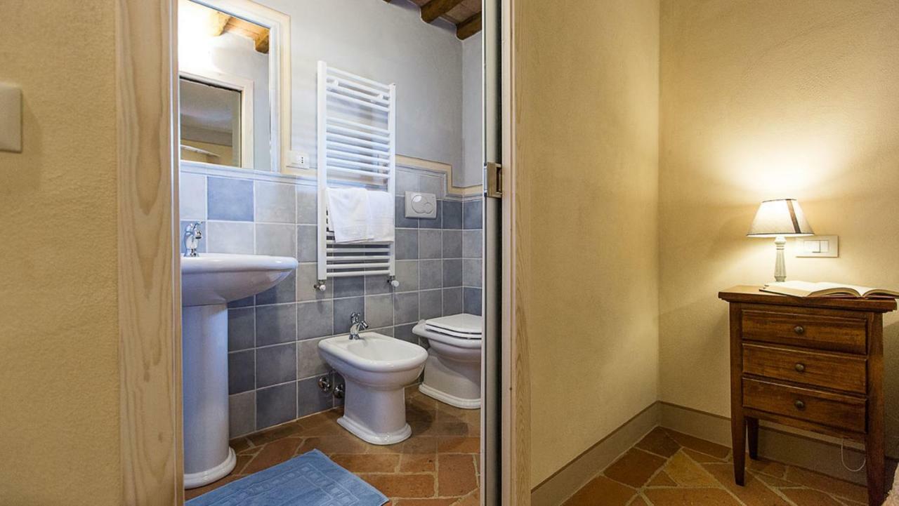Villa Borgo Pie' di Gamboi Chianni Esterno foto